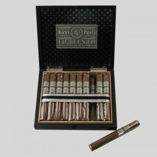 Сигары Rocky Patel 15th Anniversary Toro Сигары Rocky Patel 15th Anniversary Toro