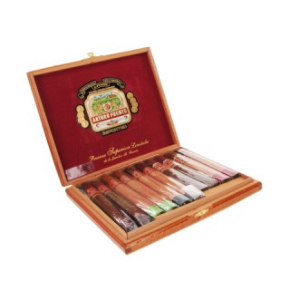 Сигары Сигары Arturo Fuente Holiday Collection Сигары Сигары Arturo Fuente Holiday Collection